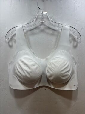 Honeylove V Neck Pull Over Wide Strap Seamless White Wireless Comfort Bra SZ 2X+